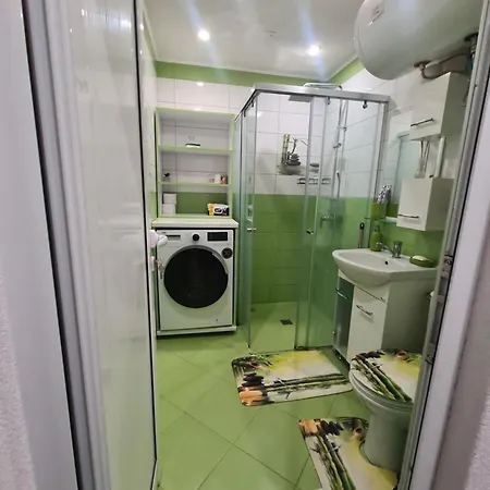 Cosmopolitan Apartman *