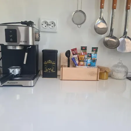 Cosmopolitan * デヴィン