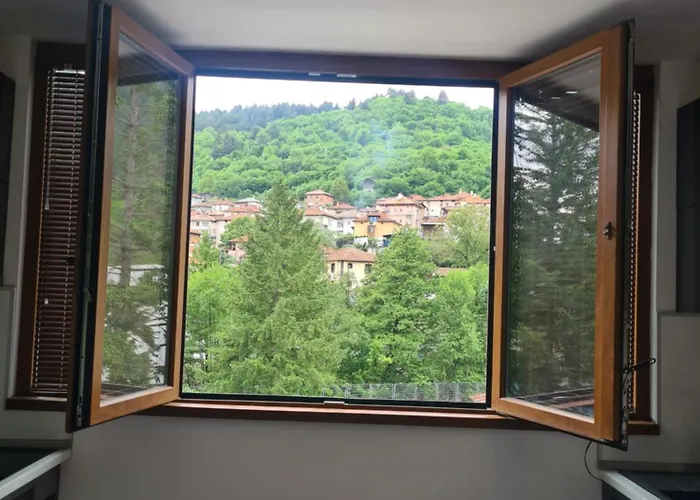 アパート Cosmopolitan デヴィン